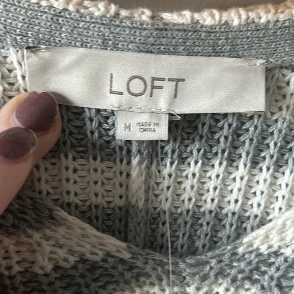 NWT Loft Sweater Vest Gray and White Striped Medium - Picture 3 of 6